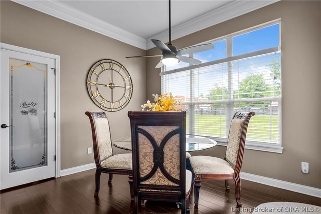 1035 Caiman Court, Sellersburg, IN 47172