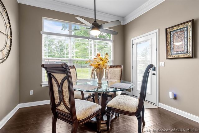 1035 Caiman Court, Sellersburg, IN 47172