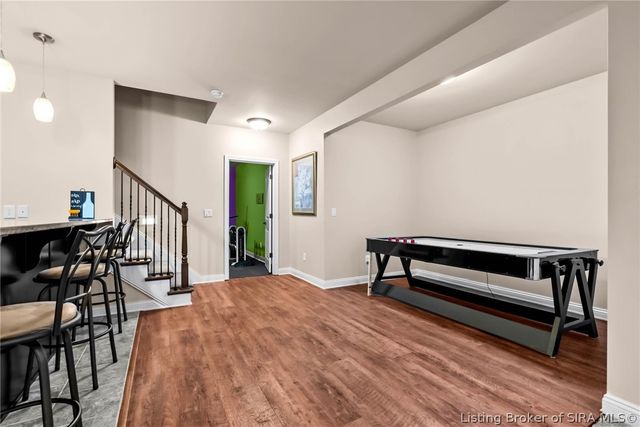 1035 Caiman Court, Sellersburg, IN 47172