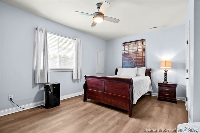 1035 Caiman Court, Sellersburg, IN 47172