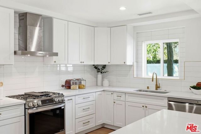 12455 Milbank Street, Studio City, CA 91604