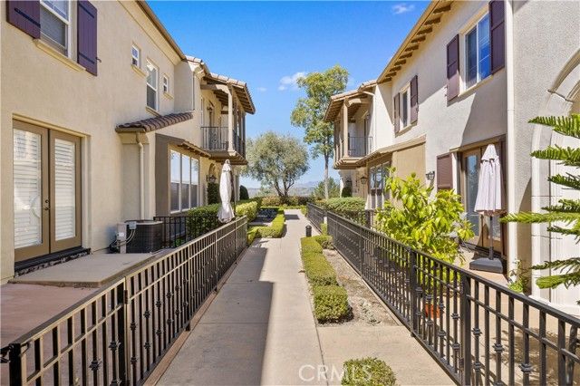 851 Terrace 4, Diamond Bar, CA 91765