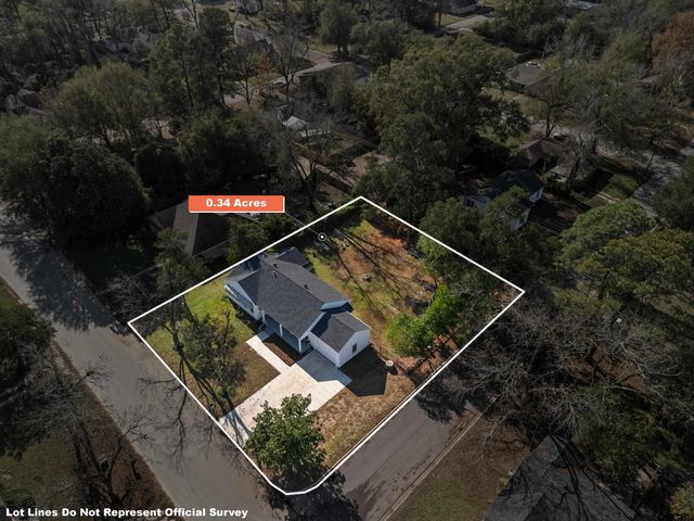 918 N Montgomery St, Gilmer, TX 75644