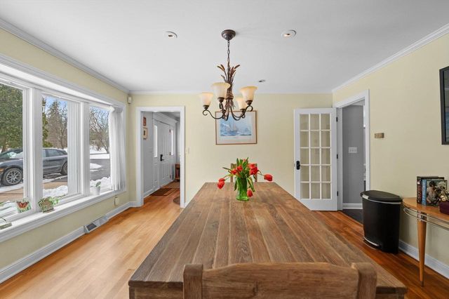 2626 W Ranch ROAD, Mequon, WI 53092