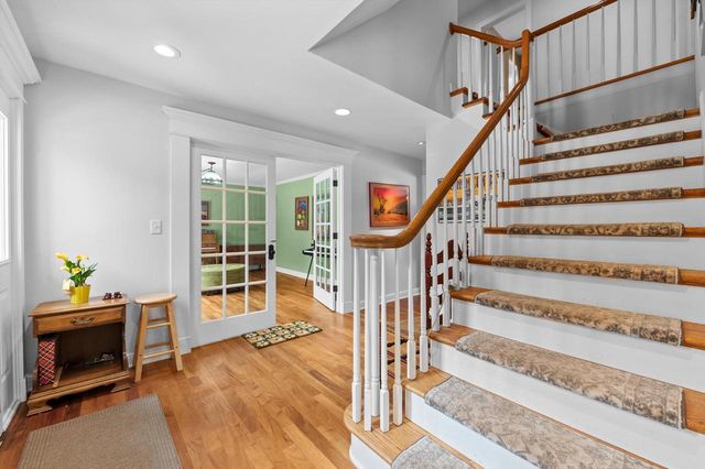 2626 W Ranch ROAD, Mequon, WI 53092