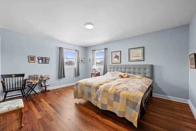 2626 W Ranch ROAD, Mequon, WI 53092