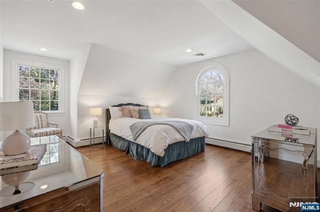 505 Ivy Lane, Wyckoff, NJ 07481
