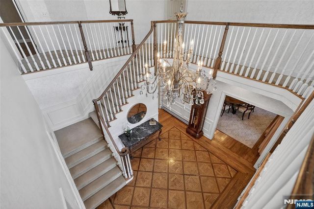 505 Ivy Lane, Wyckoff, NJ 07481