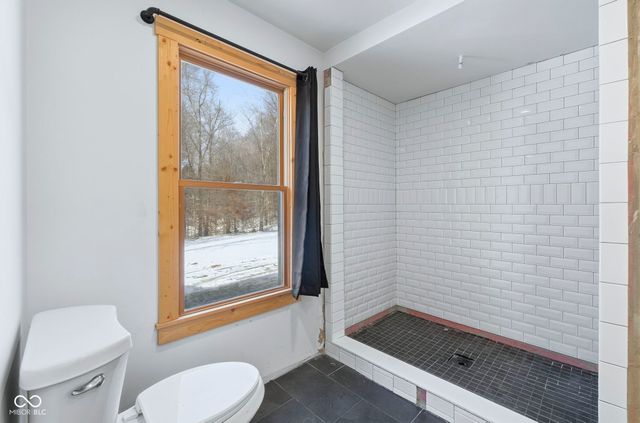 3524 Dollsberry Lane W, Nashville, IN 47448