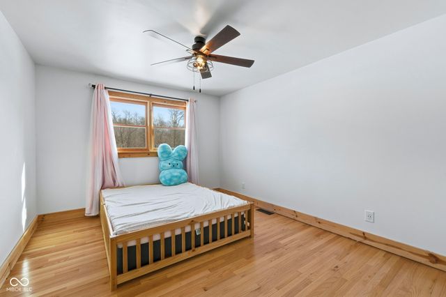 3524 Dollsberry Lane W, Nashville, IN 47448