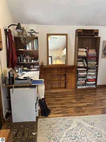 1235 Oakland Street, Traverse City, MI 49686