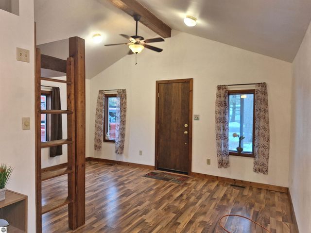 1235 Oakland Street, Traverse City, MI 49686