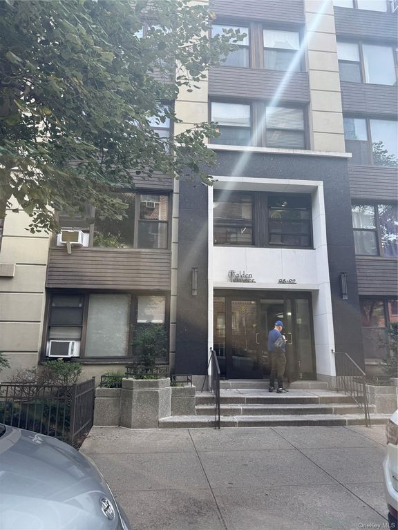 98-22 63rd Drive 7B, Rego Park, NY 11374 — photo 5