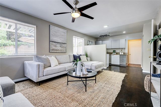 312 N Prospect Avenue, Redondo Beach, CA 90277