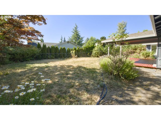1035 Nw 20TH St, Mc Minnville, OR 97128