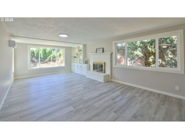 1035 Nw 20TH St, Mc Minnville, OR 97128