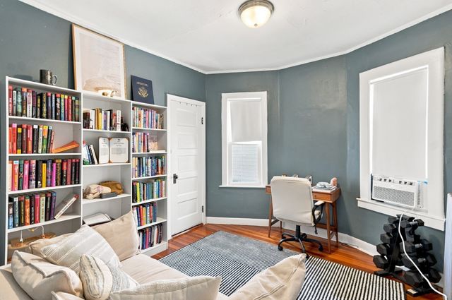 33 King Street 3, Boston, MA 02122