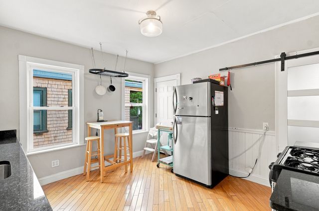 33 King Street 3, Boston, MA 02122