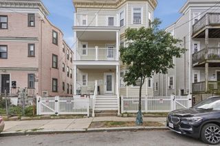 33 King Street 3, Boston, MA 02122