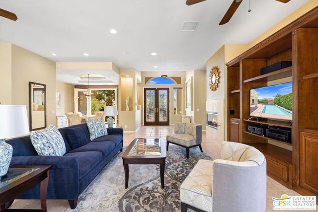 1691 Ponderosa Way, Palm Springs, CA 92264