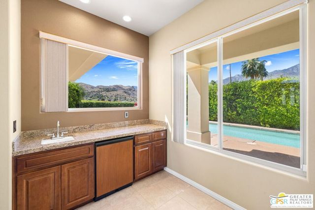 1691 Ponderosa Way, Palm Springs, CA 92264