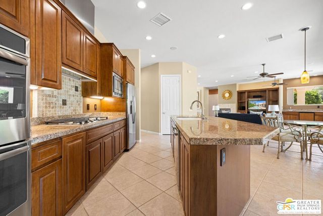 1691 Ponderosa Way, Palm Springs, CA 92264