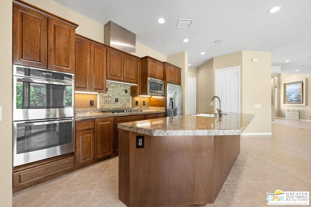 1691 Ponderosa Way, Palm Springs, CA 92264