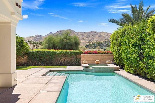 1691 Ponderosa Way, Palm Springs, CA 92264