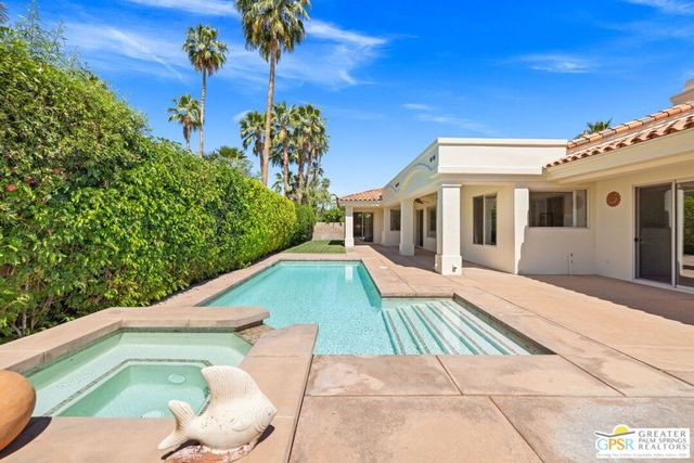 1691 Ponderosa Way, Palm Springs, CA 92264