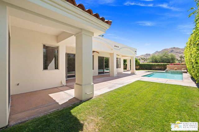 1691 Ponderosa Way, Palm Springs, CA 92264