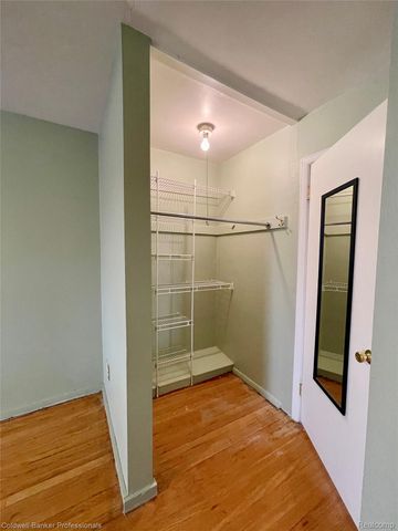 22907 Allen Court, St. Clair Shores, MI 48080