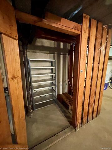 22907 Allen Court, St. Clair Shores, MI 48080