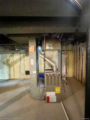 22907 Allen Court, St. Clair Shores, MI 48080