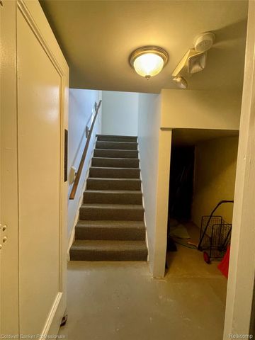 22907 Allen Court, St. Clair Shores, MI 48080