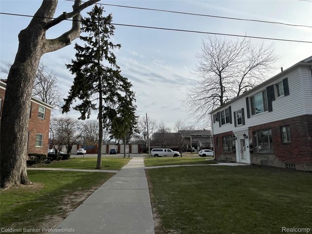 22907 Allen Court, St. Clair Shores, MI 48080