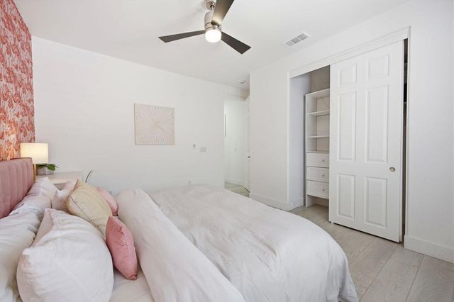 2800 E Vista Chino, Palm Springs, CA 92262