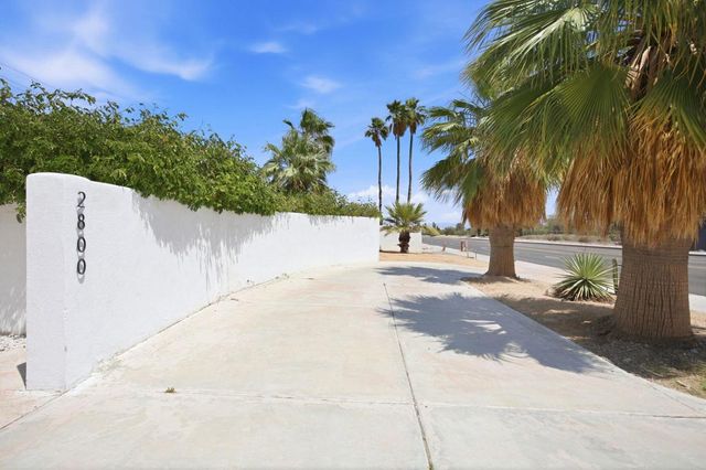 2800 E Vista Chino, Palm Springs, CA 92262