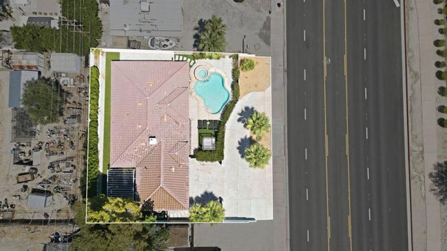 2800 E Vista Chino, Palm Springs, CA 92262