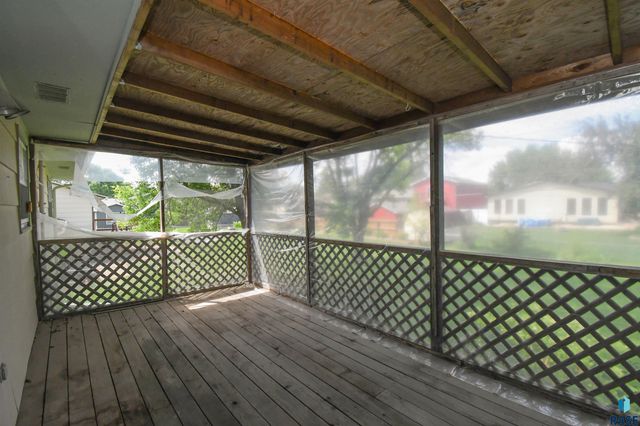5900 W 50th St, Sioux Falls, SD 57106