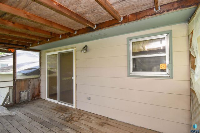 5900 W 50th St, Sioux Falls, SD 57106