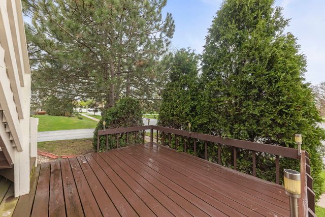 9371 Windsor Parkway 160, Tinley Park, IL 60487