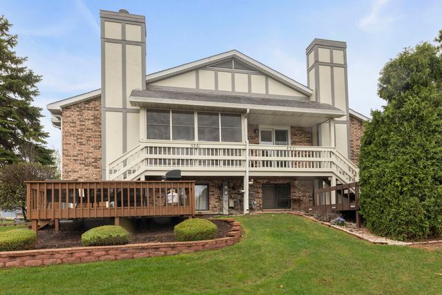 9371 Windsor Parkway 160, Tinley Park, IL 60487
