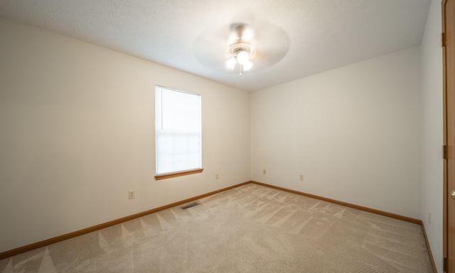 1628 E Adams Street, Springfield, MO 65803