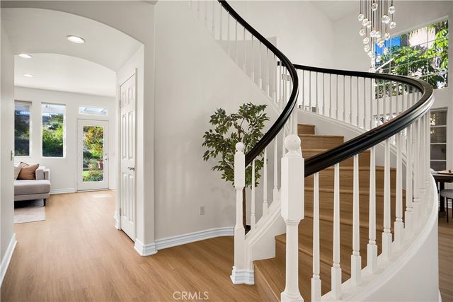 2029 Roadrunner Avenue, Newbury Park, CA 91320