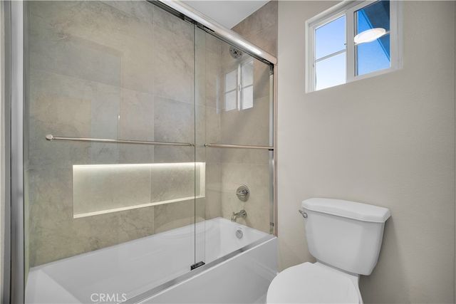 2029 Roadrunner Avenue, Newbury Park, CA 91320