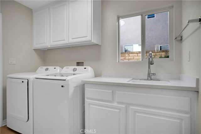 2029 Roadrunner Avenue, Newbury Park, CA 91320