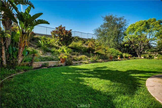 2029 Roadrunner Avenue, Newbury Park, CA 91320