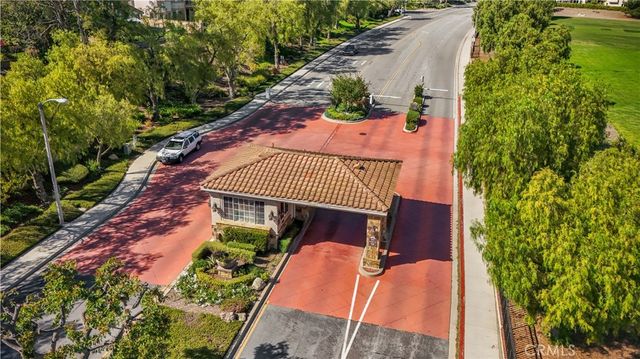 2029 Roadrunner Avenue, Newbury Park, CA 91320