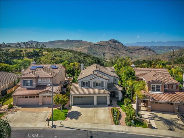 2029 Roadrunner Avenue, Newbury Park, CA 91320