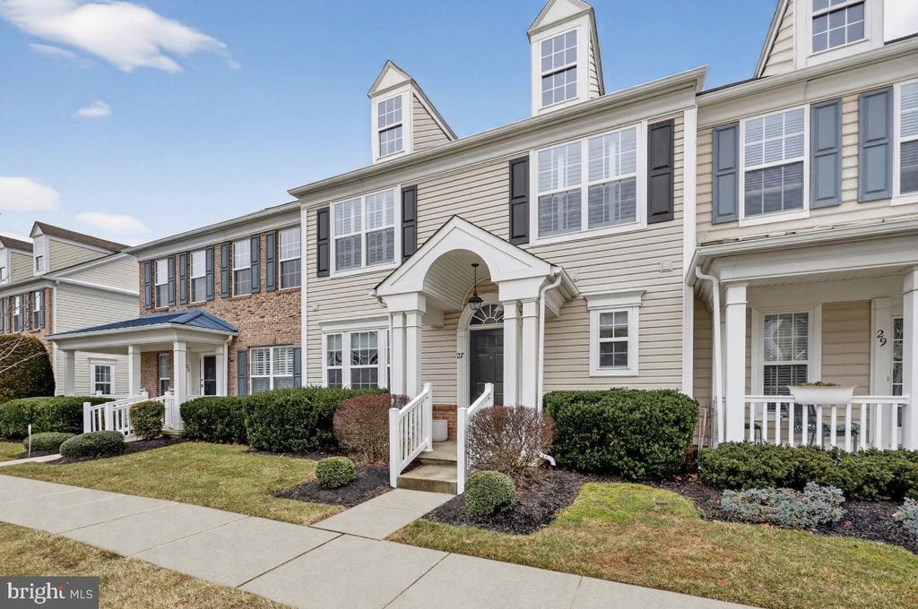 27 STOKES AVE, Voorhees, NJ 08043